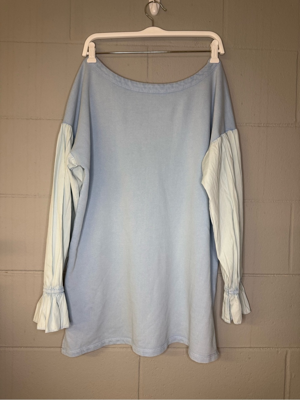 Pilcro Anthropologie Mixed Media Puff Sleeve Sweatshirt in Light Blue Sz Medium - Picture 6 of 9